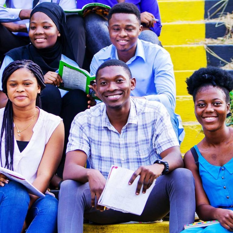 Students at Kwame Nkrumah University of Science and Technology opens an Obuasi campus (KNUST)